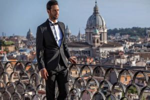 Internationally-Recognized Singer Lends His Voice to Support Palestine Refugees