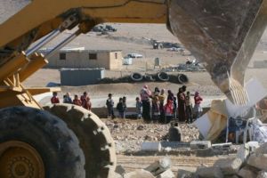 إسرائيل تهدم قرية العراقيب الفلسطينية في النقب للمرة الـ185