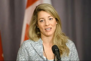 وزيرة خارجية كندا تؤكد دعم بلادها لحق الفلسطينيين في تقرير مصيرهم