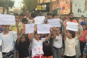 لبنان: وقفة في مخيم برج الشمالي احتجاجاً على إهمال الأونروا