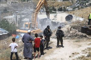 سلطات الاحتلال تهدم 869 منزلًا ومُنشأة فلسطينية بالضفة الغربية العام الماضي