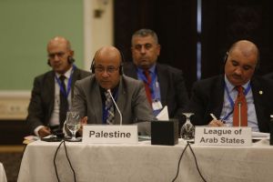 مسؤول فلسطيني يدعو الدول المانحة إلى تلبية نداء الأونروا الطارئ