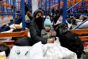 Palestinian Refugees Distressed as Migrants Are Sent Back to Damascus in 1st Flight from Belarus