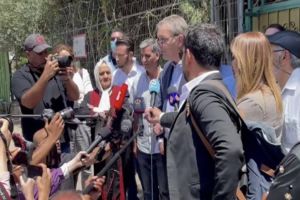 UN Officials Visit Sheikh Jarrah Refugee Families under Threat of Second Displacement