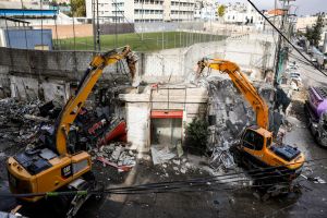 Israeli Forces Threaten Demolition of Palestinian Structure in Jerusalem Refugee Camp