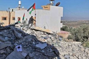 سلطات الاحتلال تهدم منزلا قيد الإنشاء في القدس