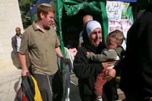 Israeli Occupation Court Freezes Decision to Evict Salem Family from Their Home in Sheikh Jarrah