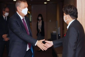 Chief of Palestine Refugee Agency Visits Japan