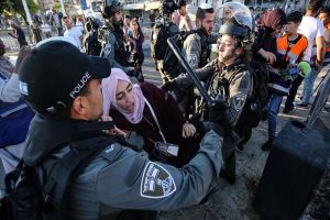 Backed by Israeli Police, Settlers Terrorize Palestinian Families in Jerusalem’s Sheikh Jarrah