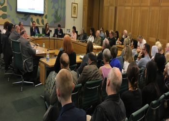 مركز العودة يثير إزمة الأنروا والسياسة البريطانية تجاه اللاجئين الفلسطينيين في البرلمان البريطاني