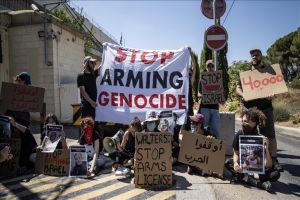 Former UK Army Officers Urge Gov’t to Halt Arms Sales to Israel