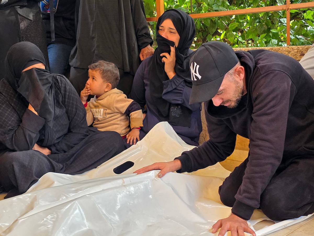 استشهاد طفلين في بني سهيلا في خرق إسرائيلي جديد لوقف إطلاق النار