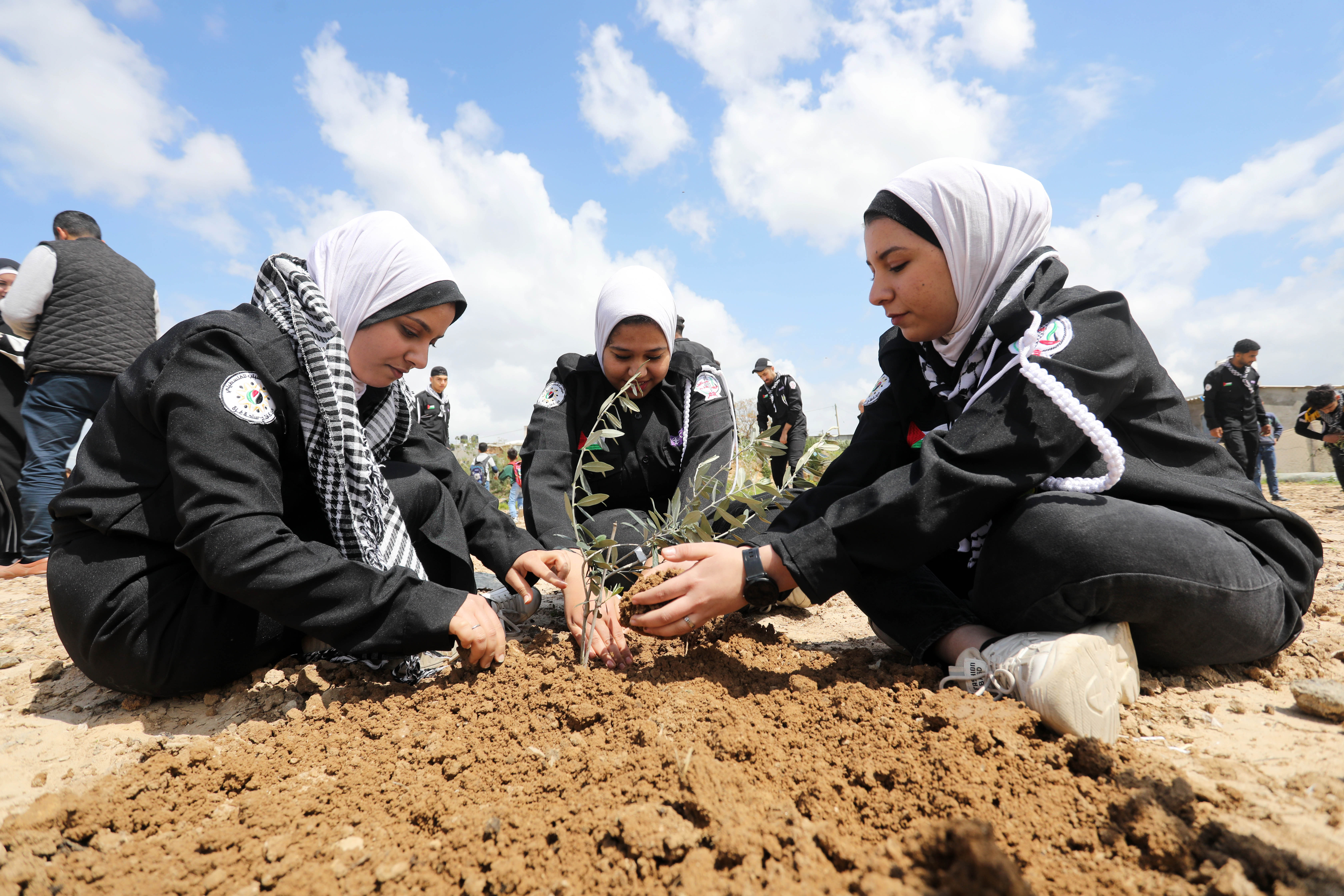 غزة.. فلسطينيون يحيون الذكرى 47 لـ