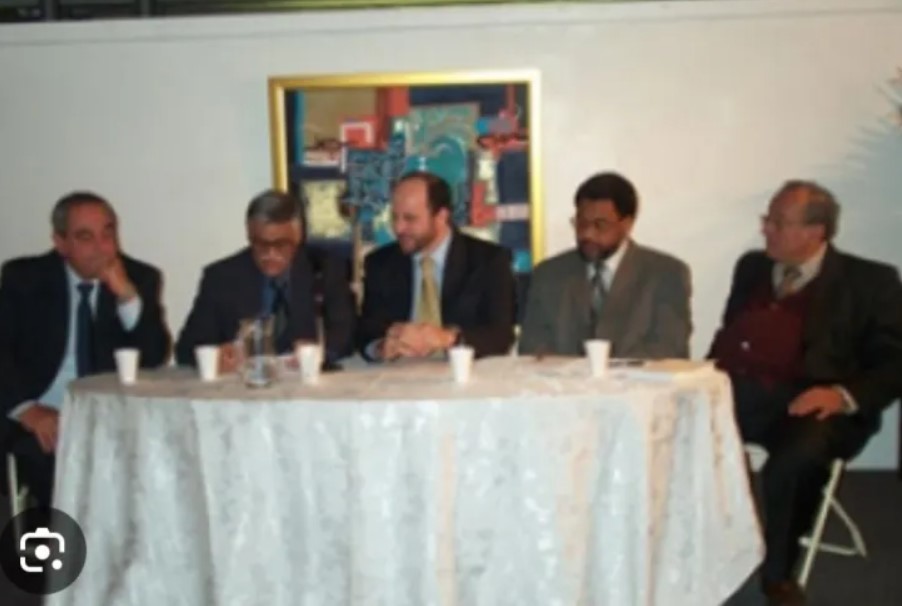 An archival photo shows the late Egyptian intellectual Abdel Wahab El-Messiri (right) at the first conference of the Palestinian Return Centre in London (Al Jazeera).