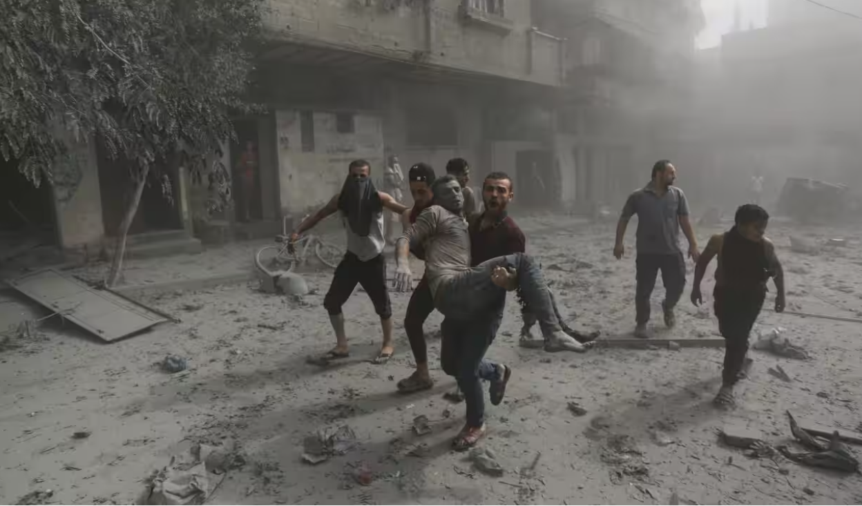 Qatar Condemns Israeli Airstrikes on School, Saudi Medical Warehouse in Gaza