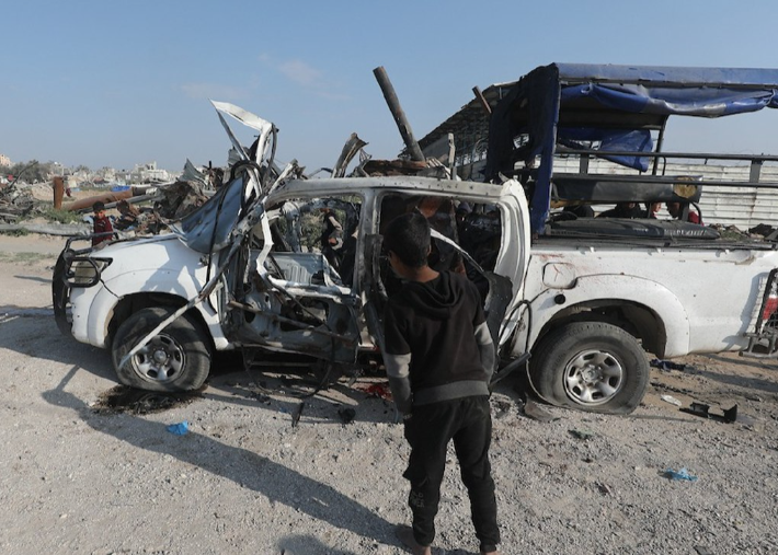 استشهاد 8 من ضباط وعناصر الشرطة في قصف إسرائيلي وسط قطاع غزة