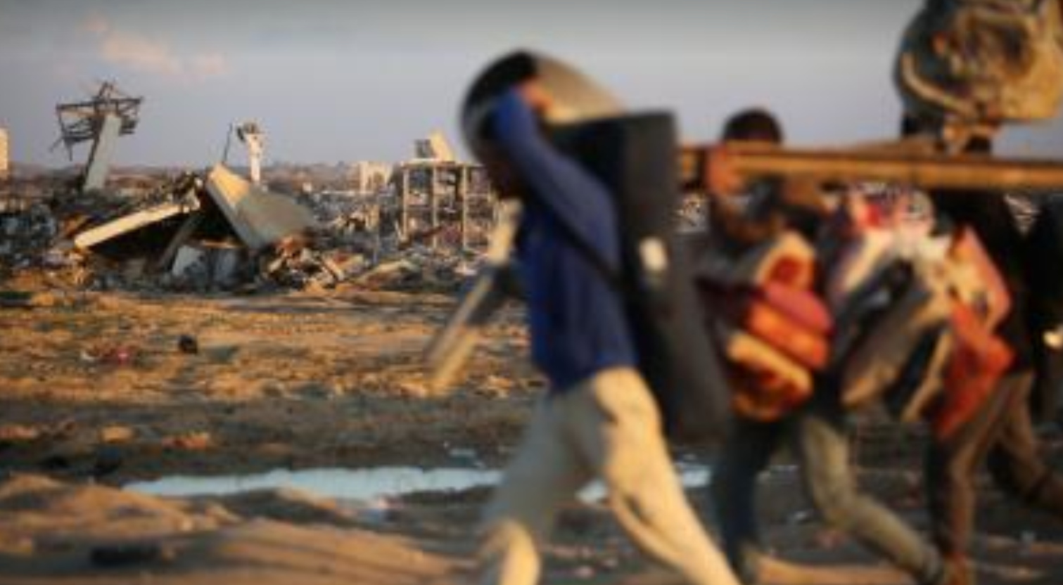 أزمة السكن تزيد من صعوبات العائدين إلى شمال قطاع غزة