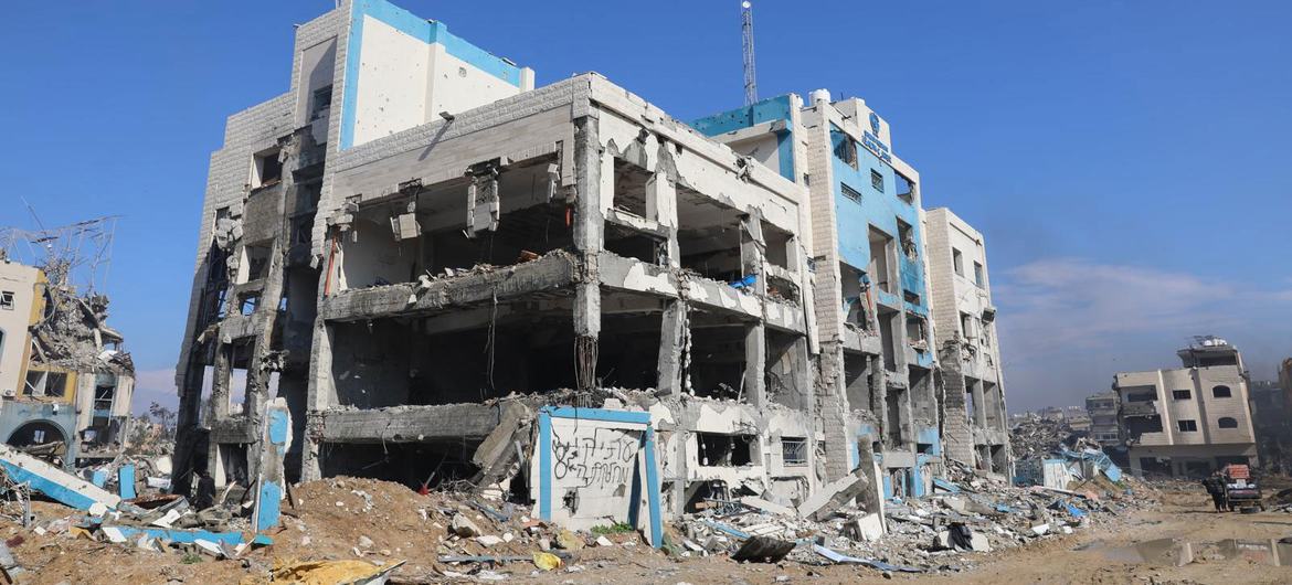 المفوض العام للأونروا: الحرب الإسرائيلية في غزة تحرم 625 ألف طفل من التعليم