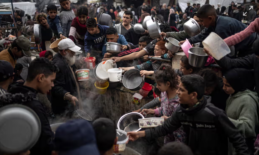 Aid Deliveries almost Impossible in Gaza, Rights Groups Warn