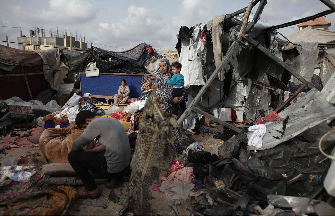 Israel Wipes out Palestinian Family, Raising Death Toll to 122 since Announcement of Ceasefire Deal