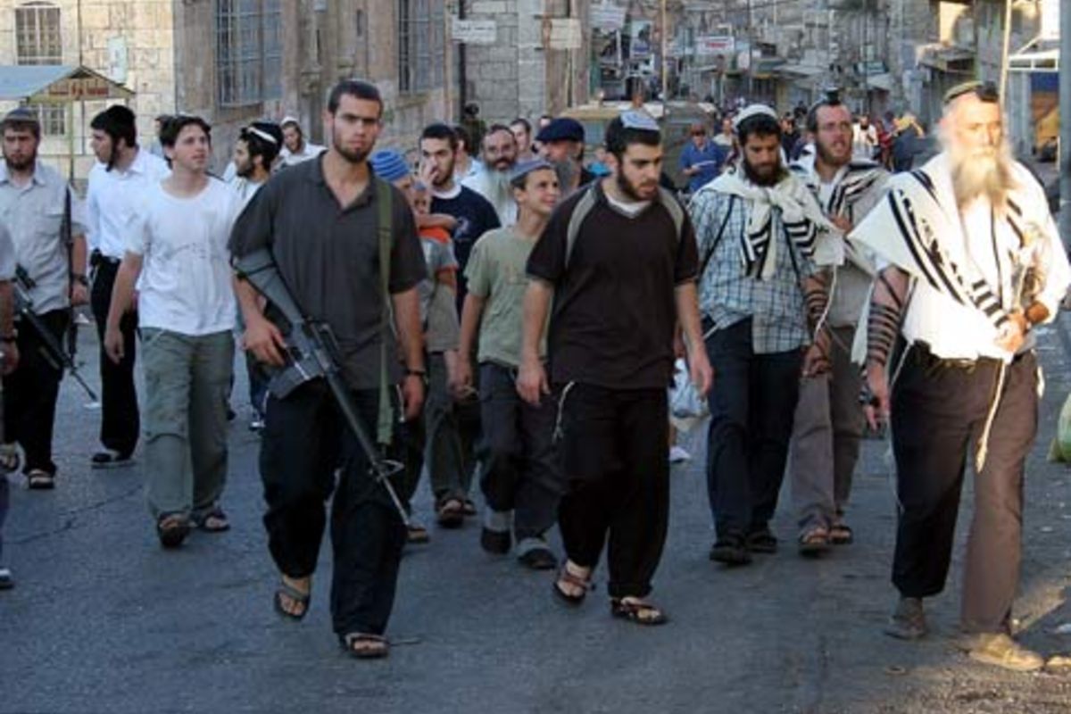 تحذير من عمليات تهجير.. إسرائيل توظّف أعيادها الدينية لتصعيد الاعتداءات على الفلسطينيين
