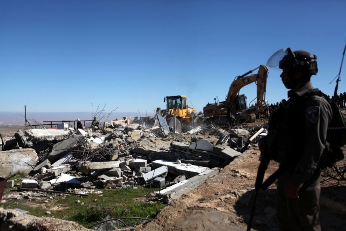 إسرائيل تهدم 5 منازل فلسطينية وتخطط لبناء 11 ألف وحدة استيطانية بالضفة والقدس