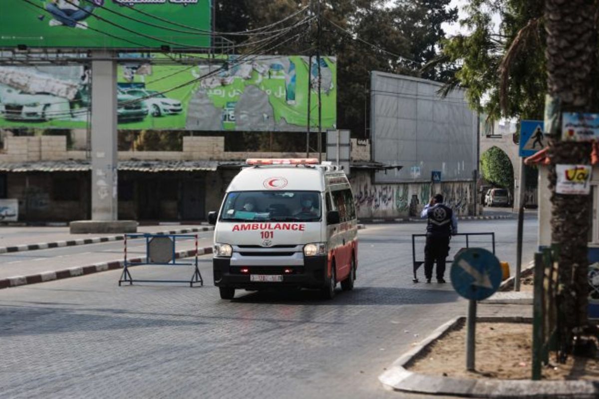 عائلات بكاملها بالحجر الصحي المنزلي في مخيم البريج للاجئين بغزة