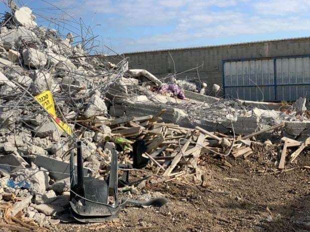 Israel Police Attack Palestinians Protesting against Wedding Hall Demolition