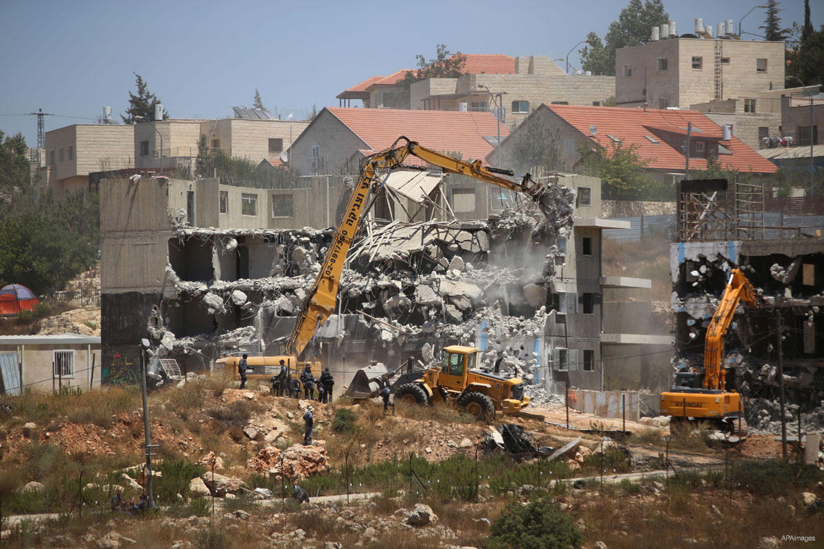 Israeli Forces Demolish Palestinian Tourist Facilities in West Bank