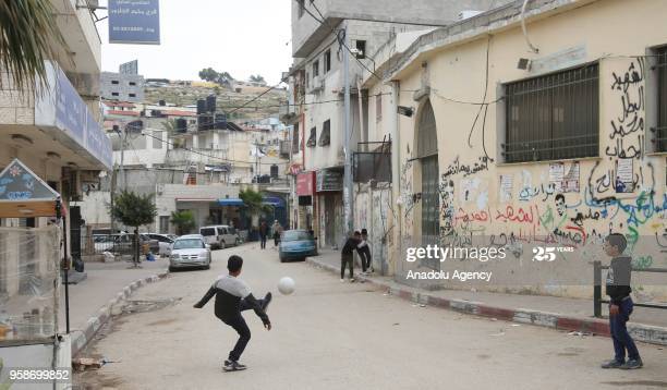 Occupation Forces Shut Down Entrance to Camp near Ramallah