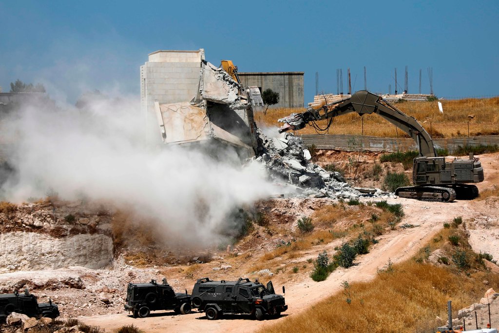 UN: Israeli Occupation Demolishes 42 Palestinian Buildings, Displaces 53 People