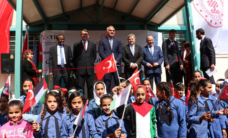 Turkey Contributes US$ 10 Million to Support Palestine Refugees