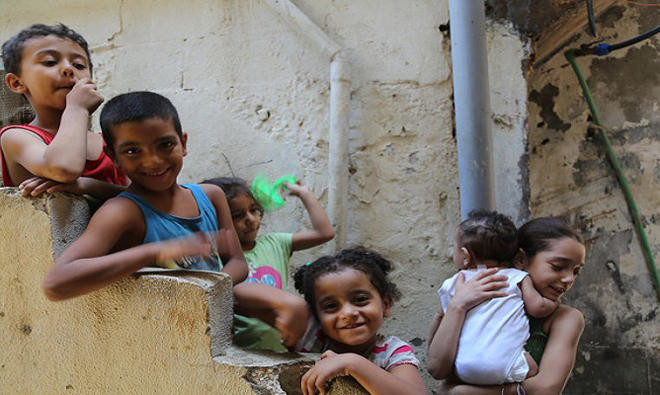 Coronavirus-Stricken Palestinian Refugees in Lebanon Appeal for Urgent Healthcare Services