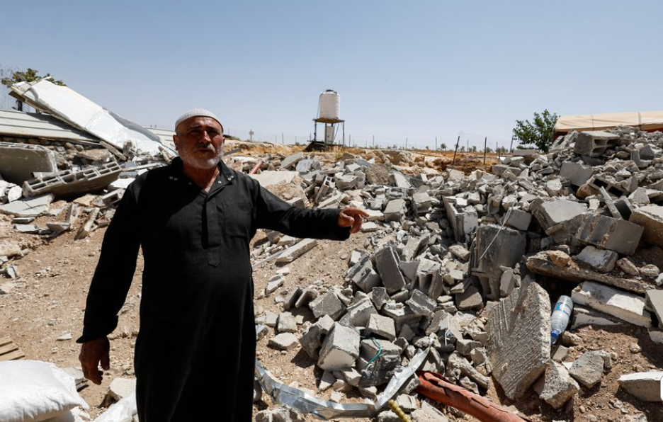 Israeli Army Closes Off Access Roads to Masafer Yatta Pending Mass Displacement  