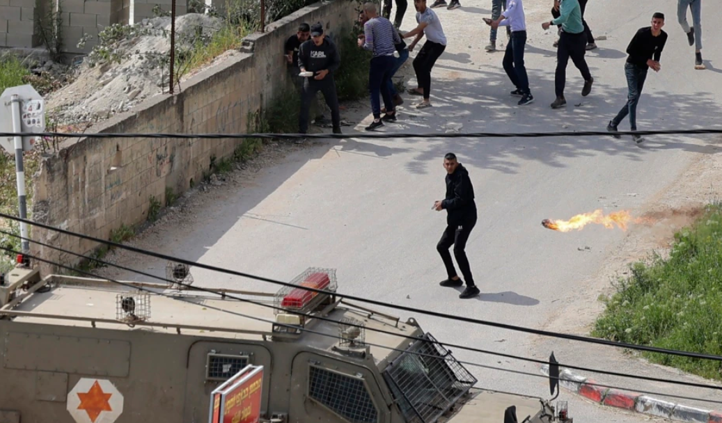 10 Injured as Israeli Forces Attack Palestinian House with Missiles in Jenin Refugee Camp