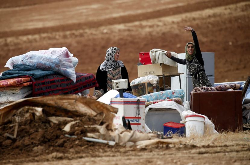 Israeli Army Demolishes 9 Structures for Bedouin Community in Jerusalem