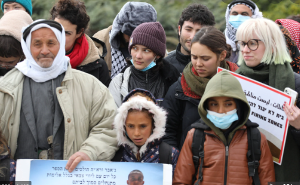 European Union: Israel Has Obligation to Protect Palestinians & not Displace Them