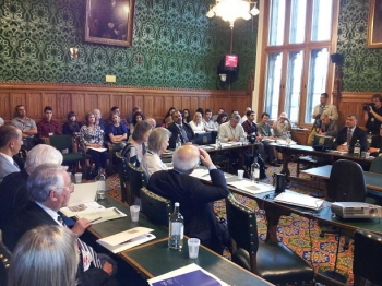 بمشاركة سياسية واسعة... لقاء حول فلسطينيي سوريا في البرلمان البريطاني